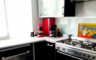 Studio at Rue Saint-Antoine, image 8 of 14