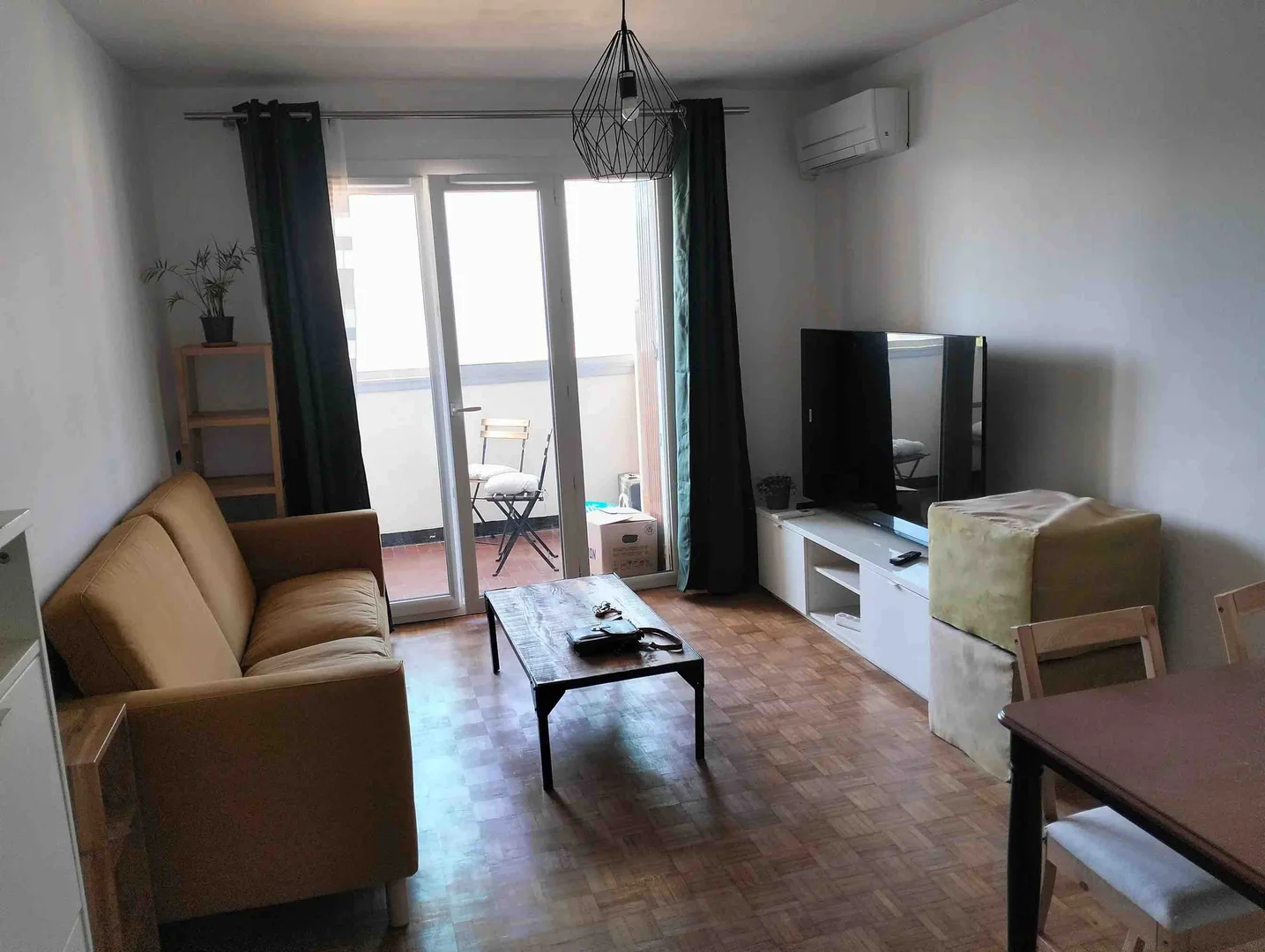 Merkez  öğrenciler için müstakil stüdyo