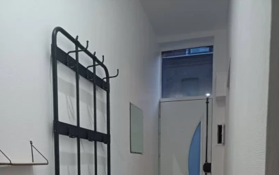 Studio at Rue Pierre de Roubaix, image 6 of 10
