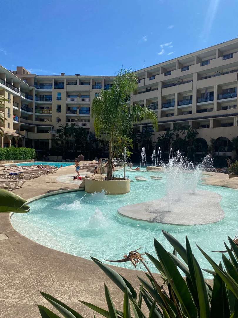 Convenient studio apartment for student living in