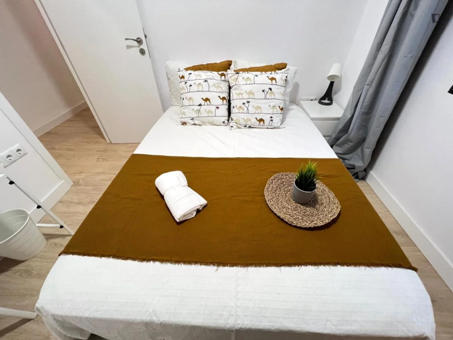 Comfortable and spacious student room in 
