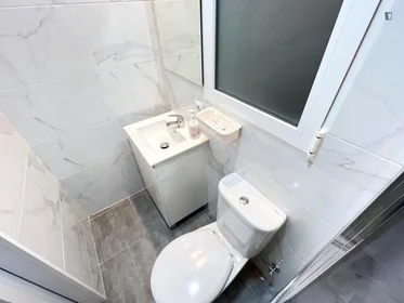 Habitación privada en Calle Finestrat, imagen 19 de 24
