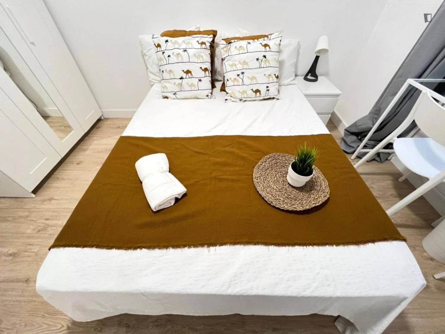 Habitación para estudiantes en  con modernas comodidades