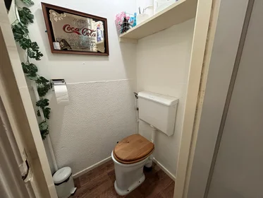 Stanza privata in Professor Enno Dirk Wiersmastraat, immagine 1 di 9