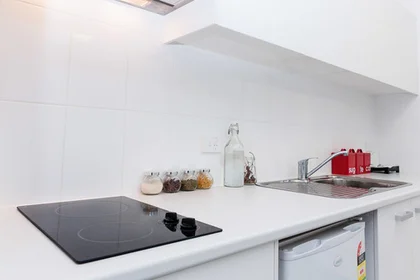 Alojamiento entero en residencia en 101 Hennessy St, Canberra ACT 2617, Australia, imagen 9 de 16