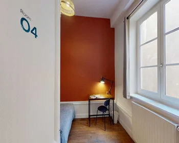 Private room at quai romain rolland, image 5 of 21