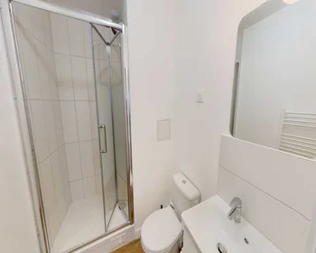 Privatzimmer in der Avenue Sainte-Anne, bild 9 von 22
