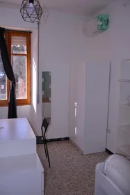 Habitación privada en Via Lombardia, imagen 1 de 9