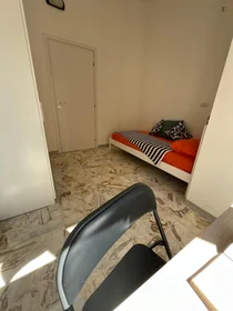 Özel oda konumu Via Grazia Deledda, 3 14 görüntüsü