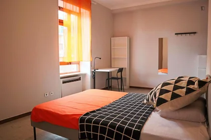 Özel oda konumu Via tigellio, 3 22 görüntüsü