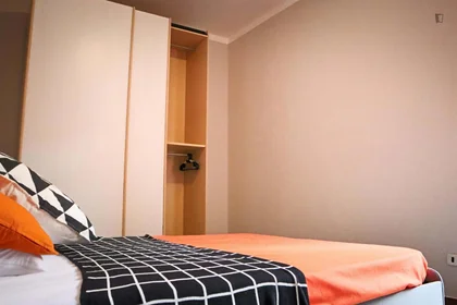Özel oda konumu Via tigellio, 4 22 görüntüsü