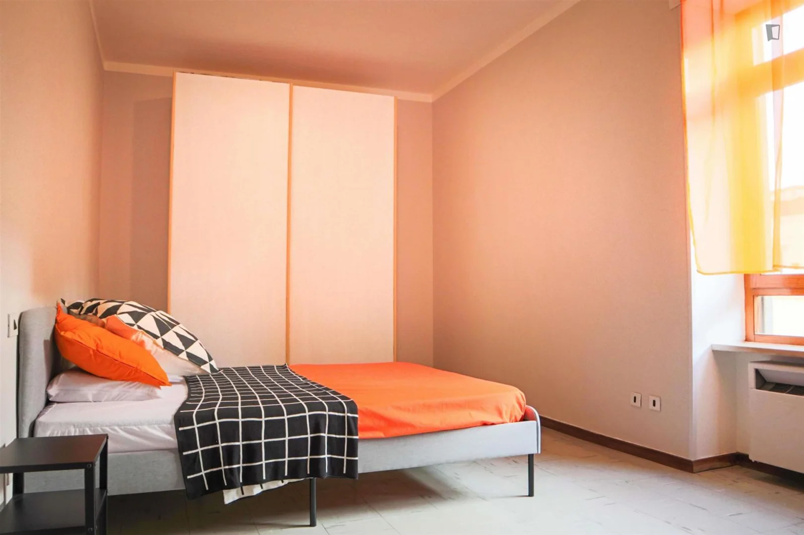 Studentenfreundliches Zimmer in  mit modernen Annehmlichkeiten