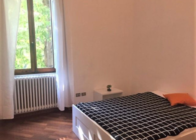 Habitación privada en Avenue Henri Jaspar, Berckmans-Hotel des Monnaies, imagen 1 de 10