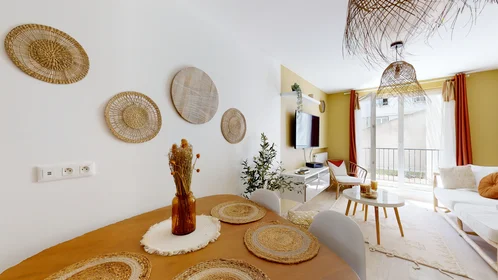 Habitación privada en 12 rue Désiré Claude, imagen 6 de 13