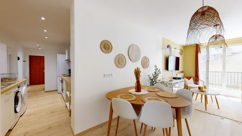 Habitación privada en 12 rue Désiré Claude, imagen 7 de 13