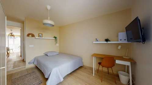 Habitación privada en 12 rue Désiré Claude, imagen 10 de 13