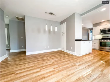 Dairenin tamamı Ikamet yerinde konumu 21, Jefferson, Unit 1, Wellington, Cambridge, MA, 02141, 7 18 görüntüsü