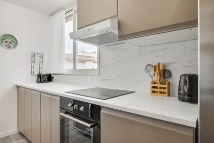 Habitación privada en 19 rue Richard Wagner, imagen 7 de 13