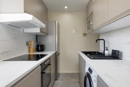 Habitación privada en 19 rue Richard Wagner, imagen 9 de 13