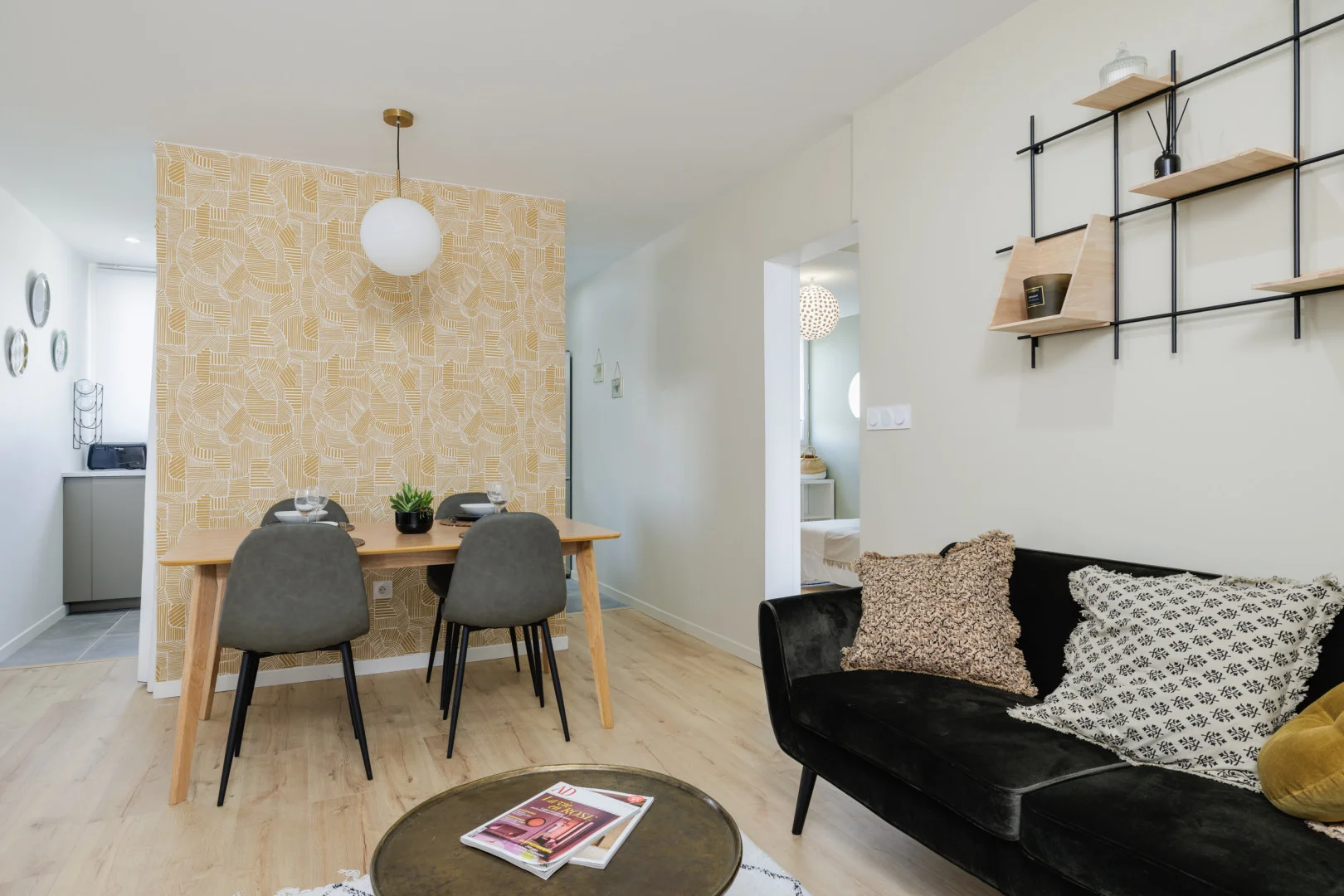 Habitación en apartamento estudiantil en alquiler en , completamente amueblado