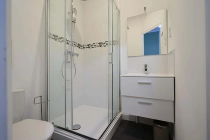 Privatzimmer in der 13 Rue de Cottenchy, 80090 Amiens, France, bild 5 von 29