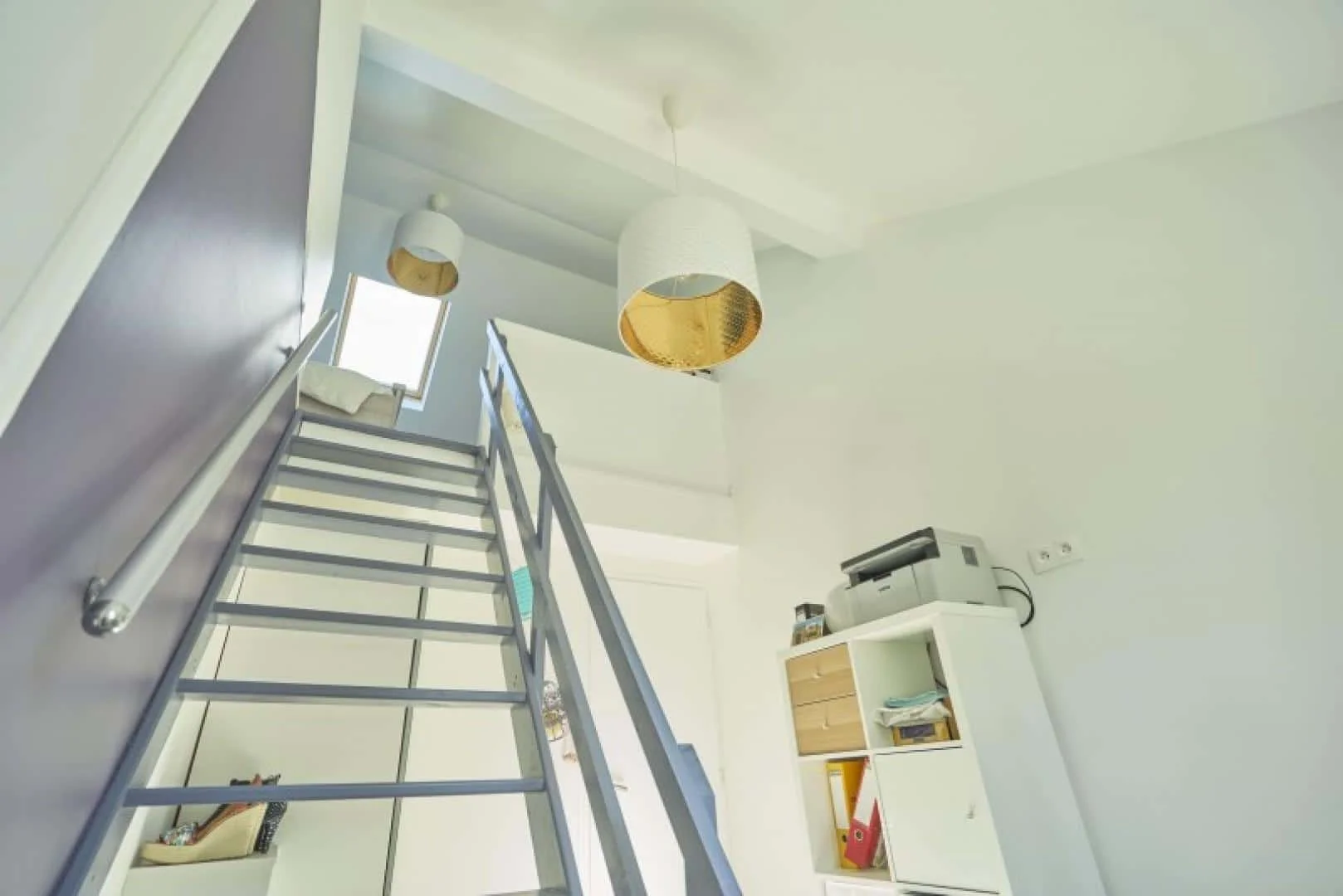Bright and airy student room with easy university access in 
