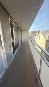 Gesamte Unterkunft in der Avenue Victor Hugo 108, bild 10 von 11