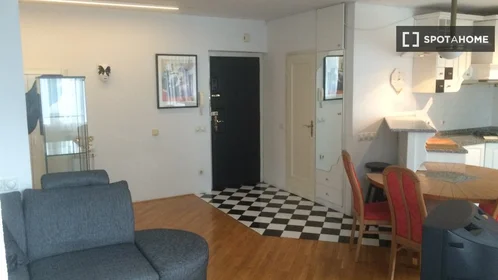 Private room at Ravbarjeva ulica, image 5 of 11