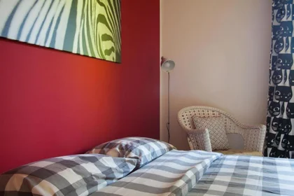 Quarto privado em Via Guglielmo Oberdan, imagem 4 de 12