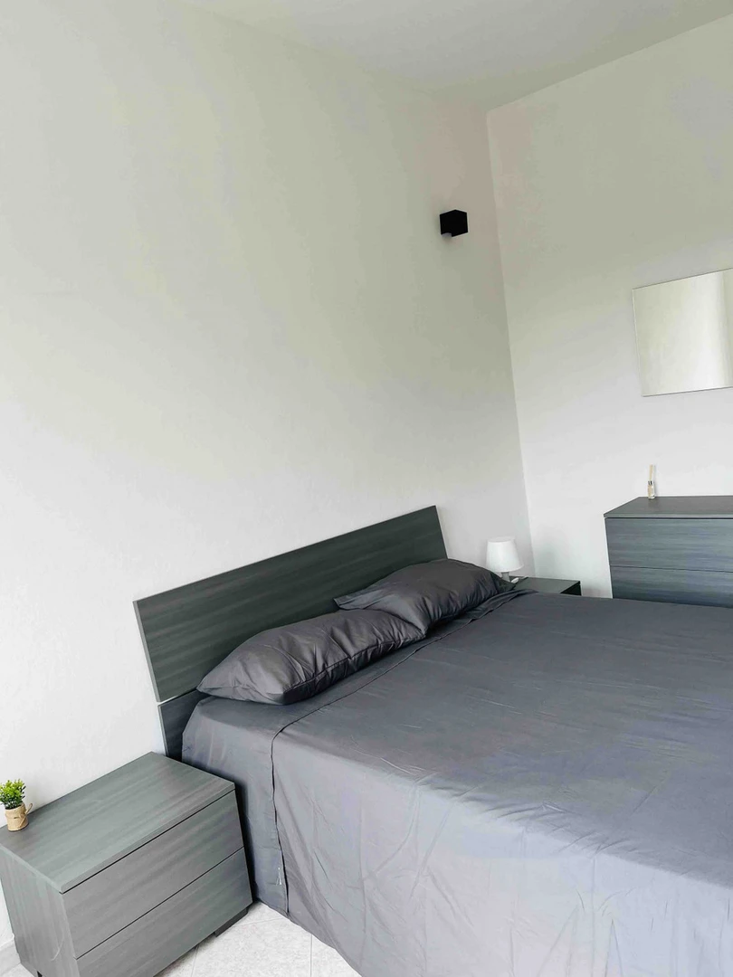 Alojamiento con 3 habitaciones en Turín
