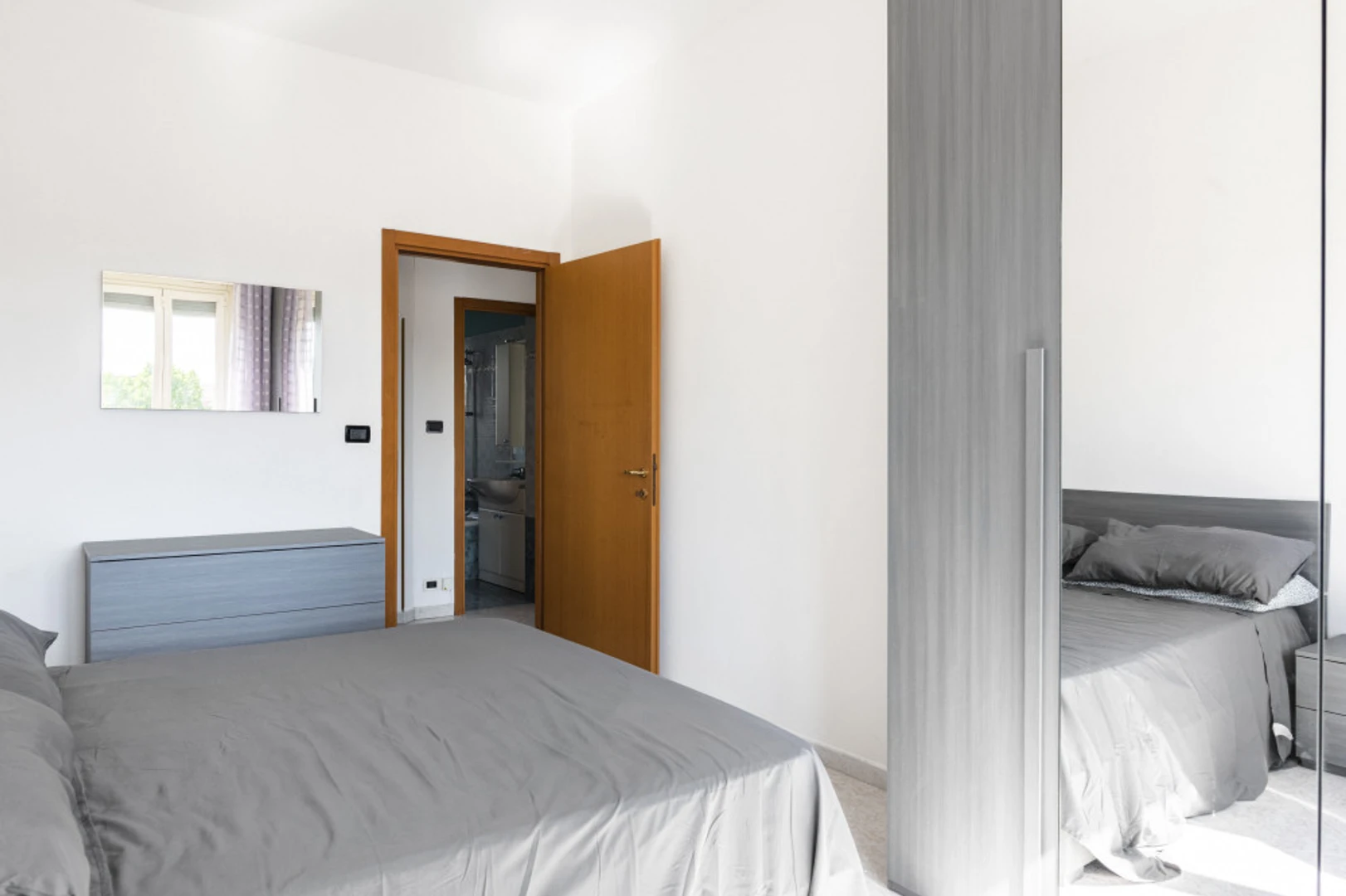 Mieszkanie z 2 sypialniami w Turyn