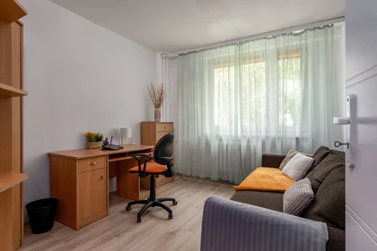 Chambre à louer avec lit double Warszawa