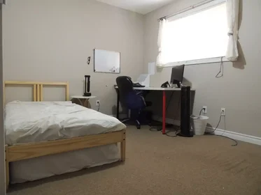 Privatzimmer in der University Avenue East, bild 17 von 19