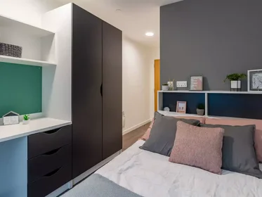 Private room at First Way, image 1 of 10