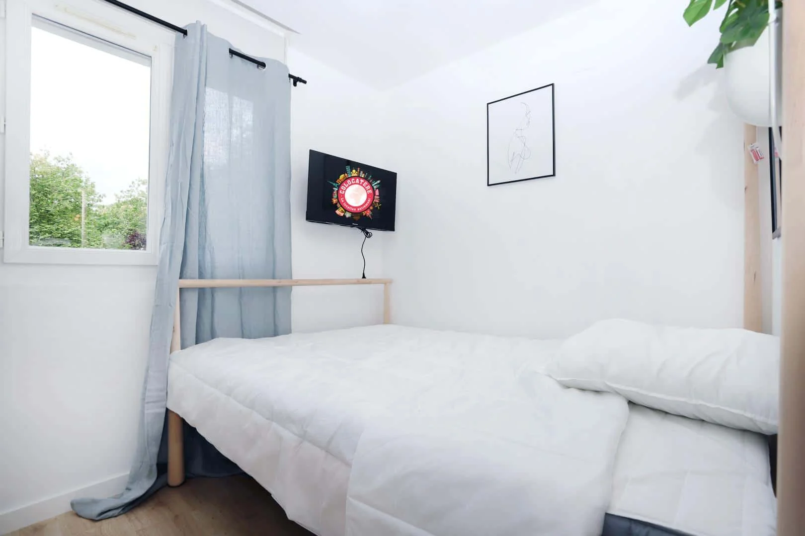 Habitación en apartamento estudiantil en alquiler en , completamente amueblado