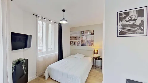 Quarto privado em 1 Rue Inkermann, 29200 Brest, France, imagem 1 de 7