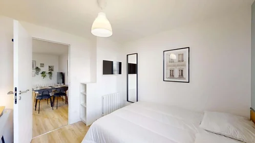 Privatzimmer in der 1 Rue Thomas Connecte, 35000 Rennes, France, bild 6 von 22