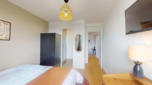Habitación privada en 53 Rue Chanzy, 21000 Dijon, France, imagen 8 de 19