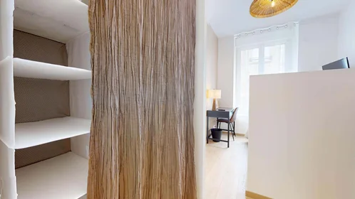 Habitación privada en Saint-Étienne, France, imagen 6 de 18