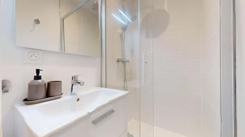 Habitación privada en Saint-Étienne, France, imagen 6 de 18