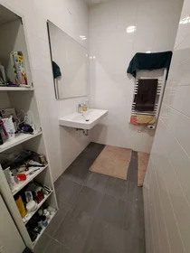Privatzimmer in der Elzenhagensingel, bild 1 von 7