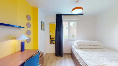 Privatzimmer in der 22 Rue des Hêtres, 92000 Nanterre, France, bild 2 von 16