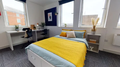 Studio in residence at Newland House, 49 Mount St, Nottingham NG1 6HE, United Kingdom, image 6 of 17