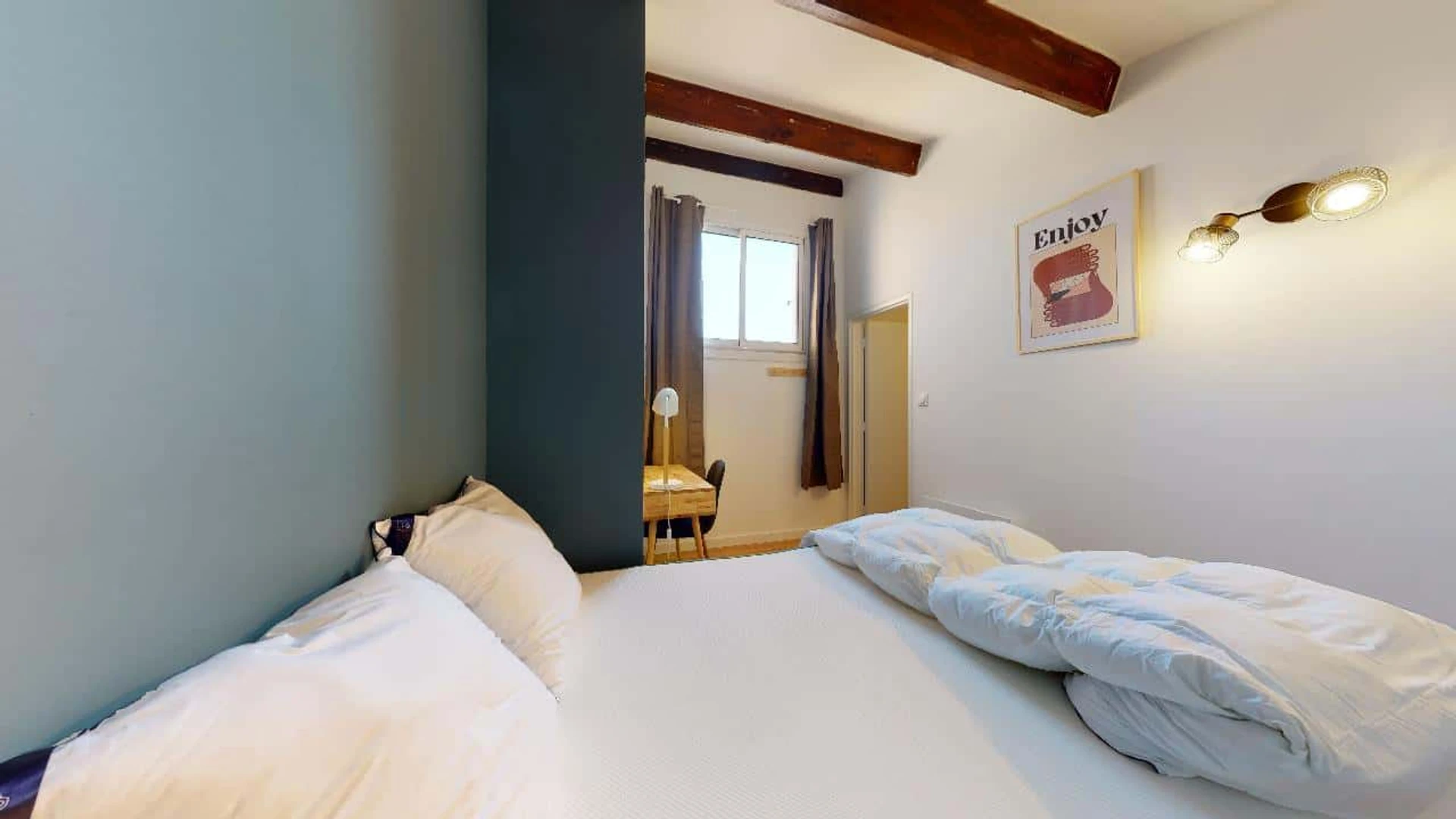Jasny pokój prywatny w Aix-en-provence