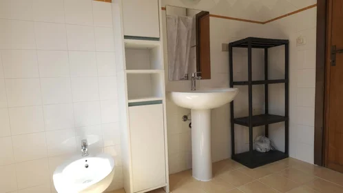Quarto privado em Via Savoia, 15, 07100 Sassari SS, Italy, imagem 27 de 29