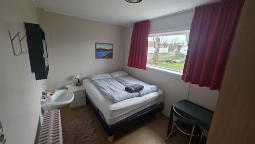 Private room at Gunnarsbraut, Reykjavik, image 2 of 10