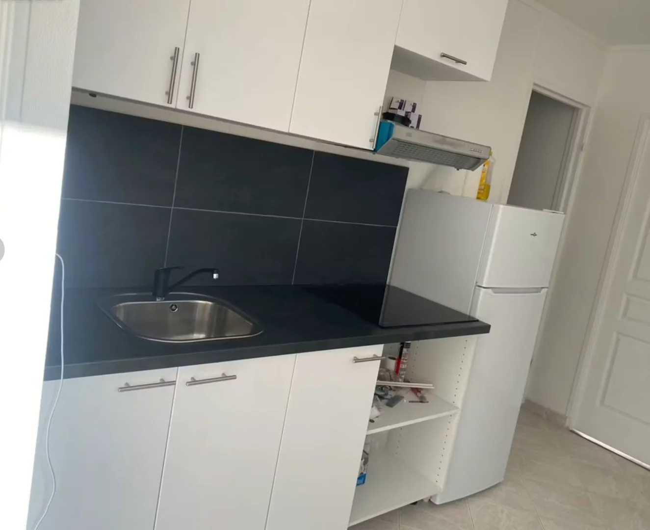 Quarto acolhedor para estudantes disponível em 
