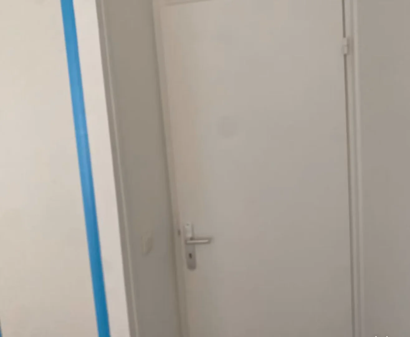Quarto para alugar em apartamento de estudantes em , totalmente mobilado