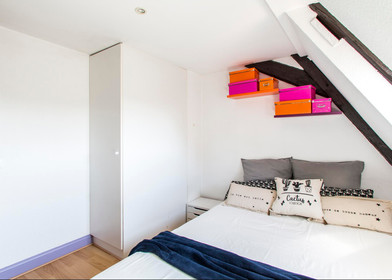 Stanza in condivisione in un appartamento di 3 camere da letto Strasburgo