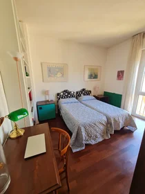 整套公寓 在 Viale Luigi Merello 44, 33的图像26